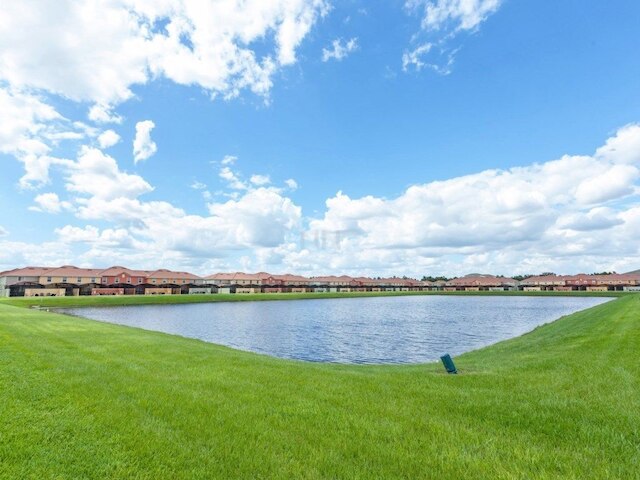 Fv46473 - パラダイス パームス - 4 ベッド 3 バス タウンホーム