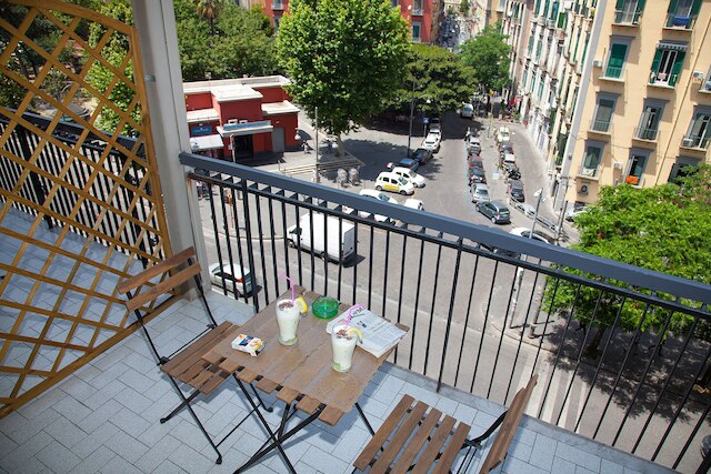 B&B ナポリ カピターレ