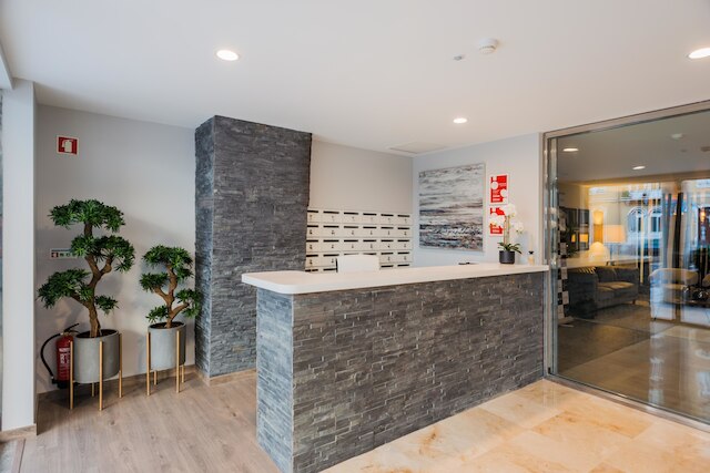 137 ラックス レジデンス