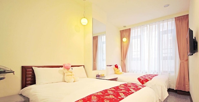 サン ムーン レイク クラウン ユ ホテル