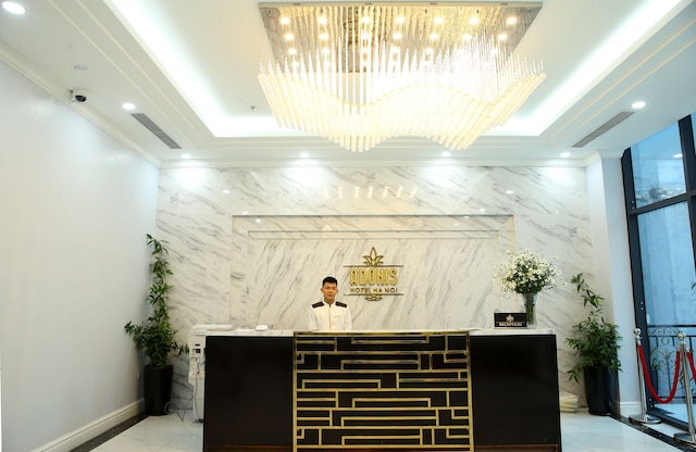 アドニス ホテル