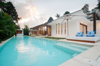 ザ アパートメンツ ウブド