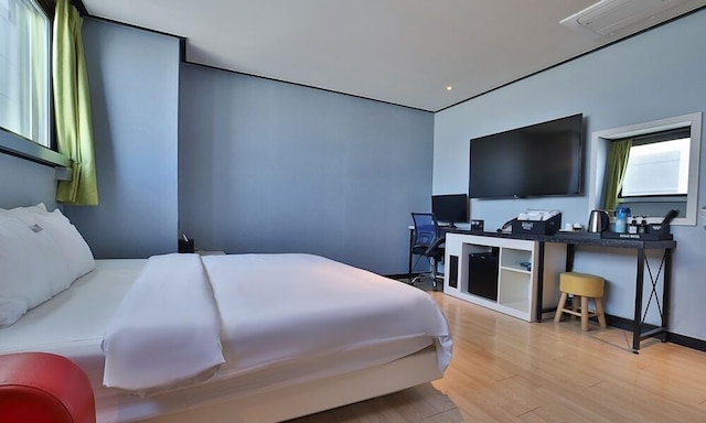 プサン ナンポドン エルメス ホテル