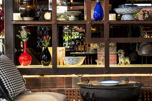 デヴィ バンコク ホテル