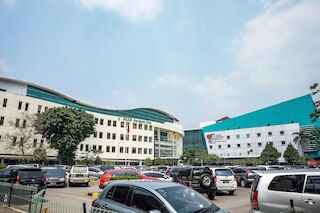 キャピタル O 141 ファトマワティ コージー レジデンス