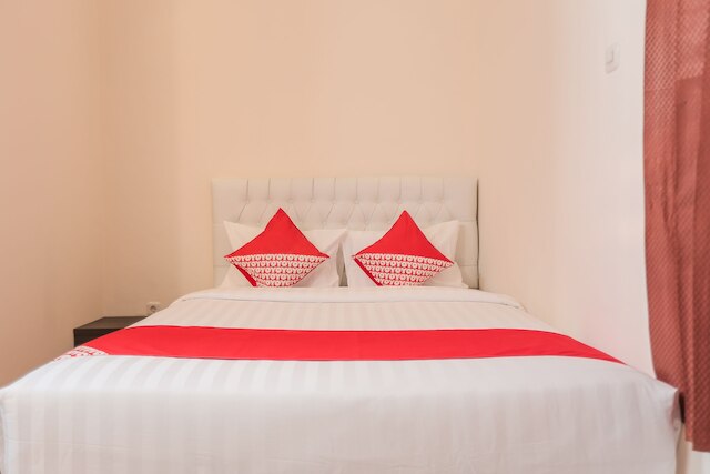 キャピタル O 141 ファトマワティ コージー レジデンス