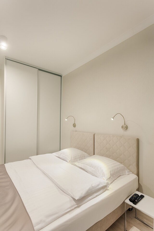 メニカ セントラル アパートメンツ