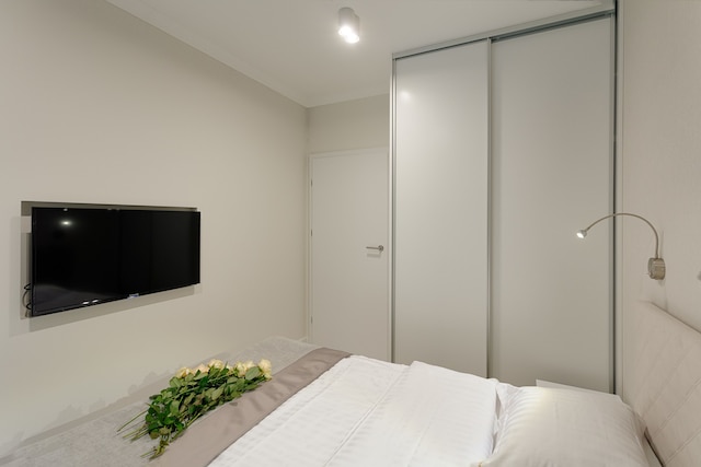 メニカ セントラル アパートメンツ