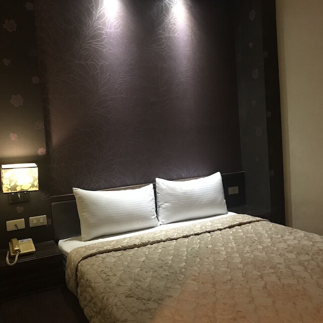 ベースボール エクスクイジット ホテル