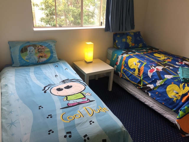 ゴールド コースト ファミリー アパートメント