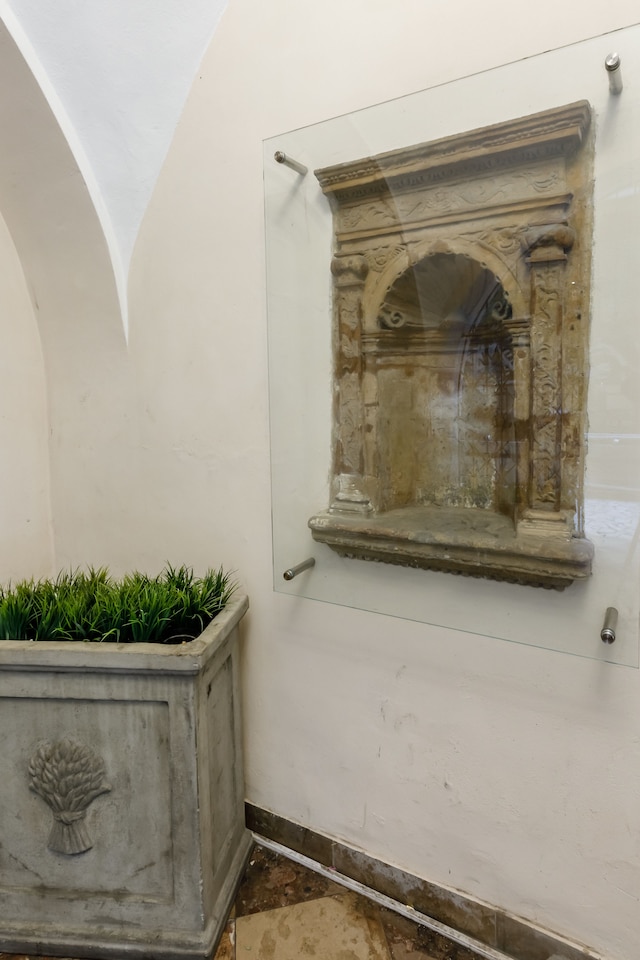 OK メイン スクエア アパートメンツ