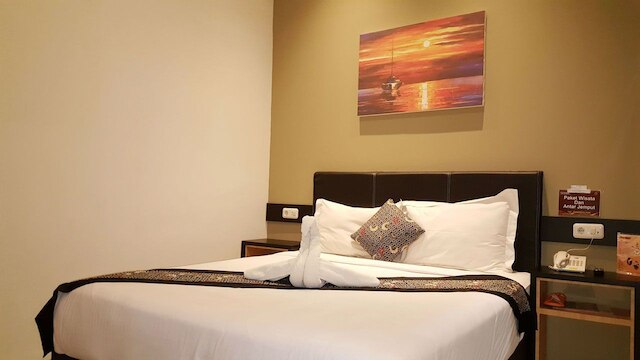 サンライズ ホテル ジョンボル