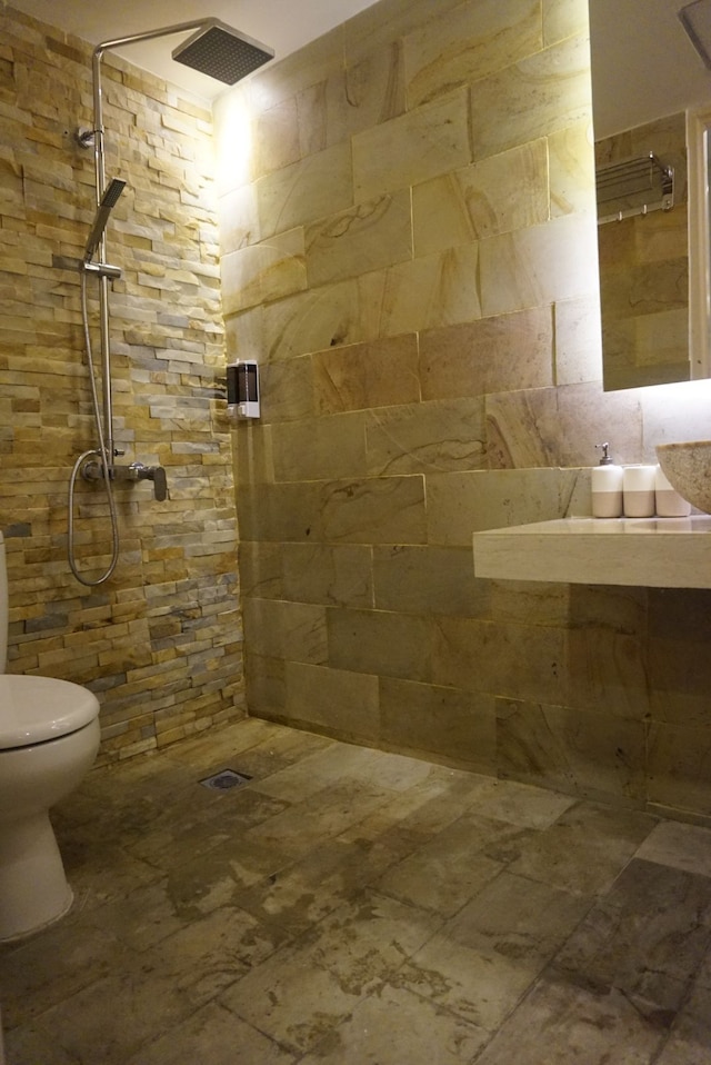 コスミー オーチャード アパートメント