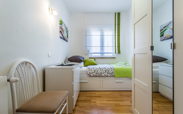 アパートマニ ティナ