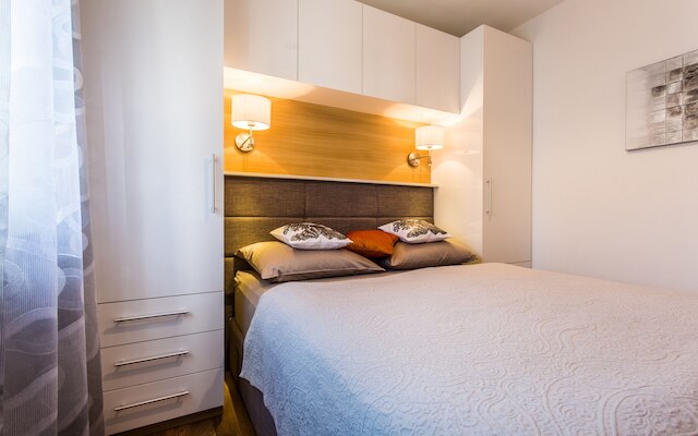 アパートマニ ティナ