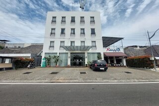 カナシャ イスラミ