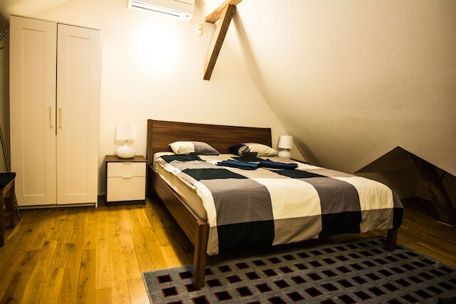 ホステル ワン ミル