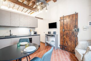 ランベルテスカ モノ