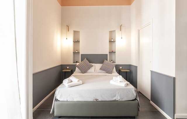 ビー イタリアン フラット ドゥオーモ 319