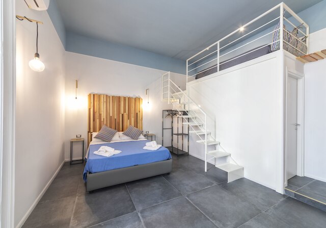 ビー イタリアン フラット ドゥオーモ 319