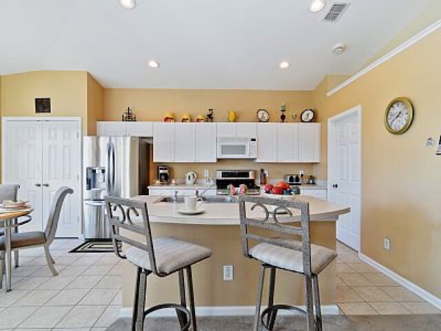 4 ベッドルーム 3 バス ホーム イン ウィンザー パームス バイ CV-8115