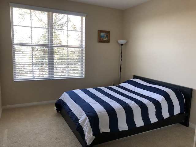 アーバインのスペクトラム センターにあるリゾート スタイルのラグジュアリーなベッドルーム 2 室、スイート