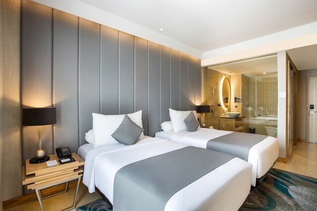 モラゼン・スラバヤ