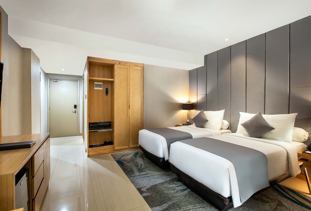 モラゼン・スラバヤ