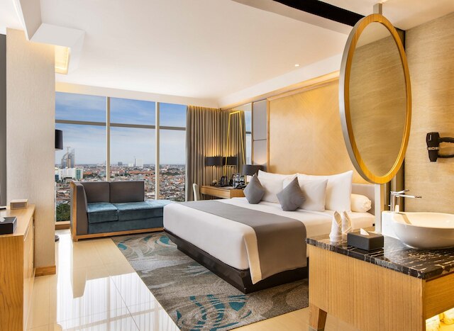 モラゼン・スラバヤ