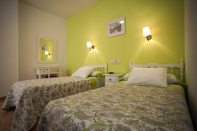 アヴァ ルームズ