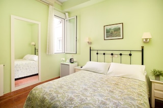 ホスタル ロス アルペス