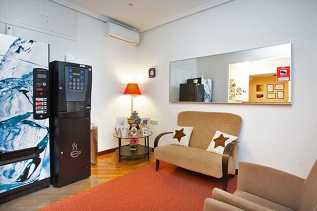 ホスタル ロス アルペス