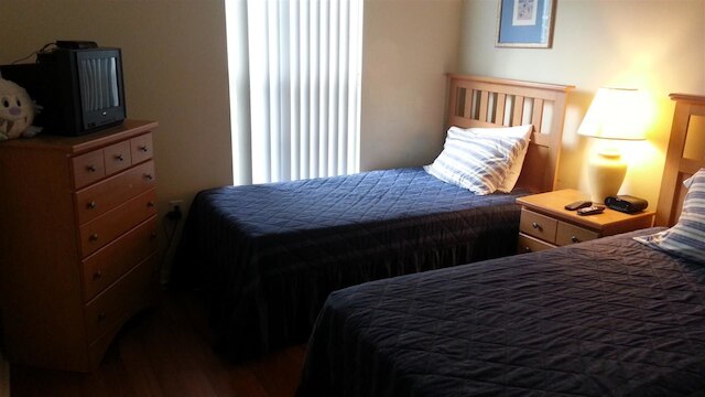 Ov1992 - エメラルド アイランド - 3 ベッド 2.5 バス タウンホーム