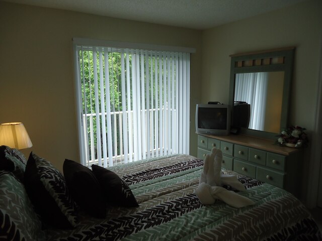 Ov1992 - エメラルド アイランド - 3 ベッド 2.5 バス タウンホーム