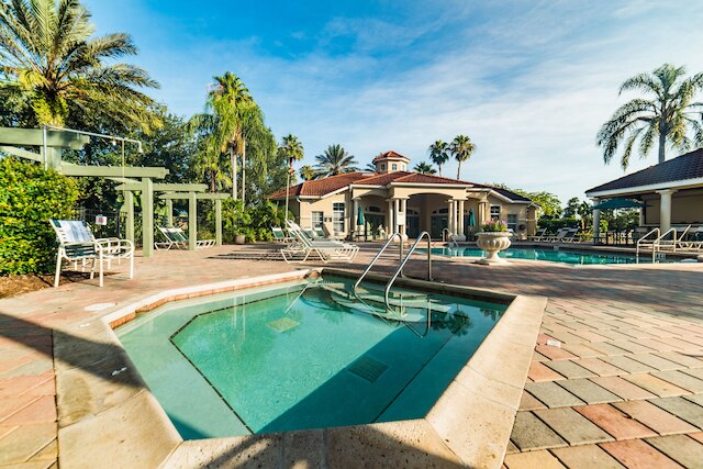 Ov1992 - エメラルド アイランド - 3 ベッド 2.5 バス タウンホーム