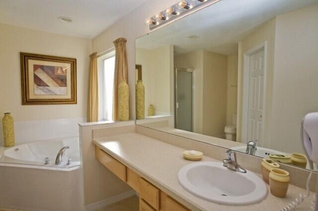 Ov1839 - エメラルド アイランド - 5 ベッド 3.5 バス ヴィラ