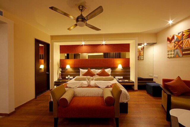 サラヴァナズ ゴールデン フルーツ ビジネス スイーツ