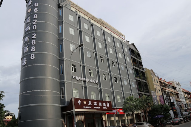 サン モリッツ ビジネス ホテル