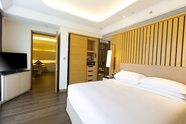 ダブルツリー バイ ヒルトン アフマダーバード