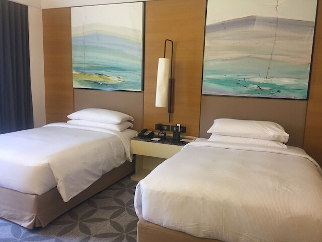 ダブルツリー バイ ヒルトン アフマダーバード