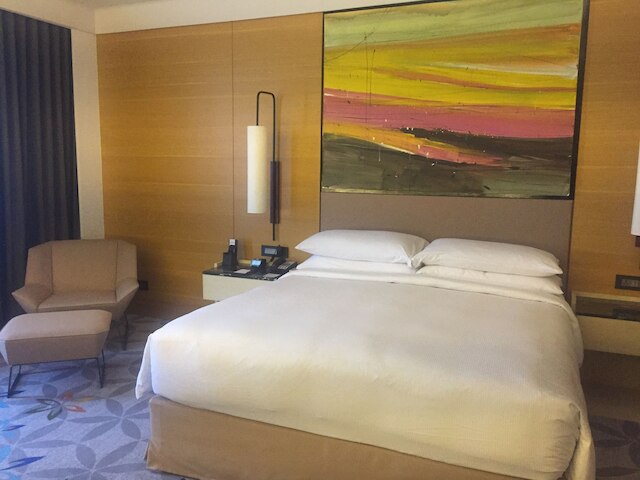 ダブルツリー バイ ヒルトン アフマダーバード