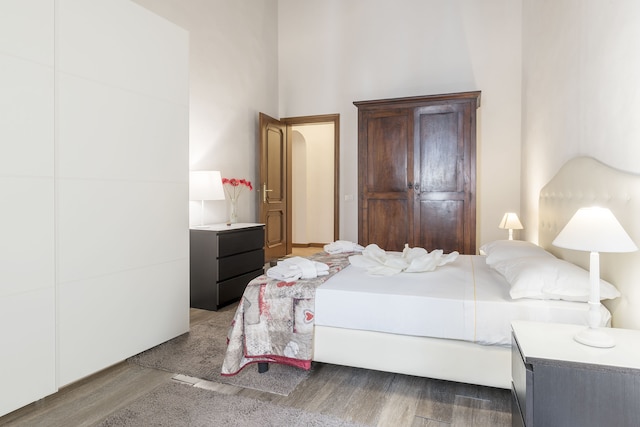 パンテオン チャーミング アパートメント