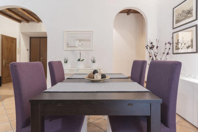 パンテオン チャーミング アパートメント