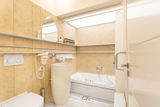 アクロポリス スイーツ 2 - ホェア エルス イン アテネ