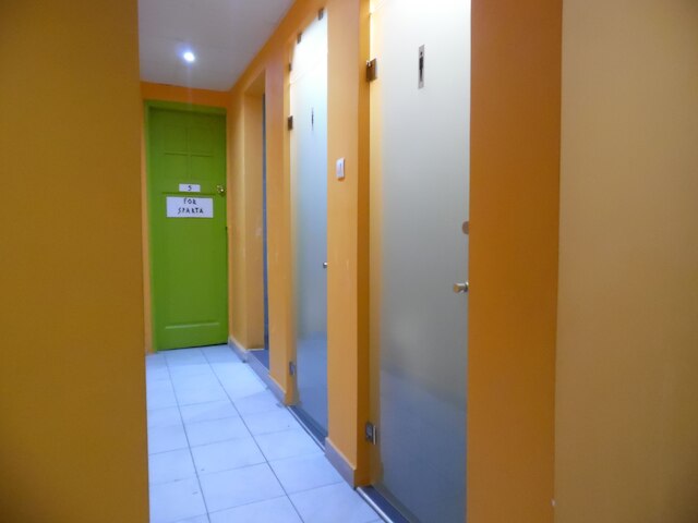 ゼウス ホステル