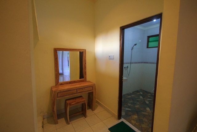 プラメワリ ホームステイ