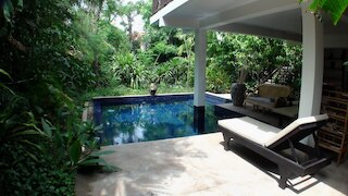 エンコサ モダン ヴィラ