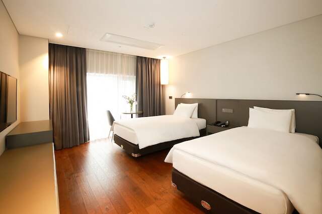 ウェスタンライフ ホテル