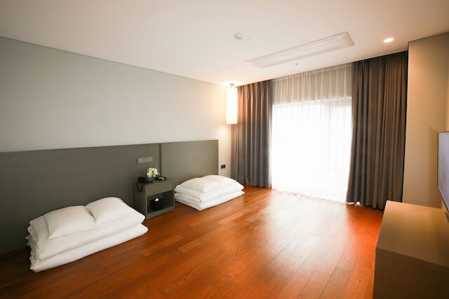 ウェスタンライフ ホテル