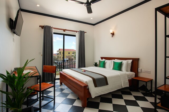 ノニ ツリー ホステル